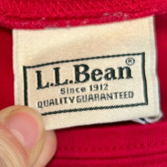 L.L. Bean Shirt Crewneck Solid Pullover Long Sleeve Semi Cropped Basics Top - Picture 3 of 9
